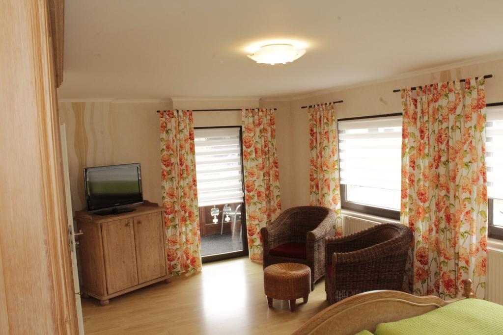 Ferienwohnung Erika Wimbach Ngoại thất bức ảnh